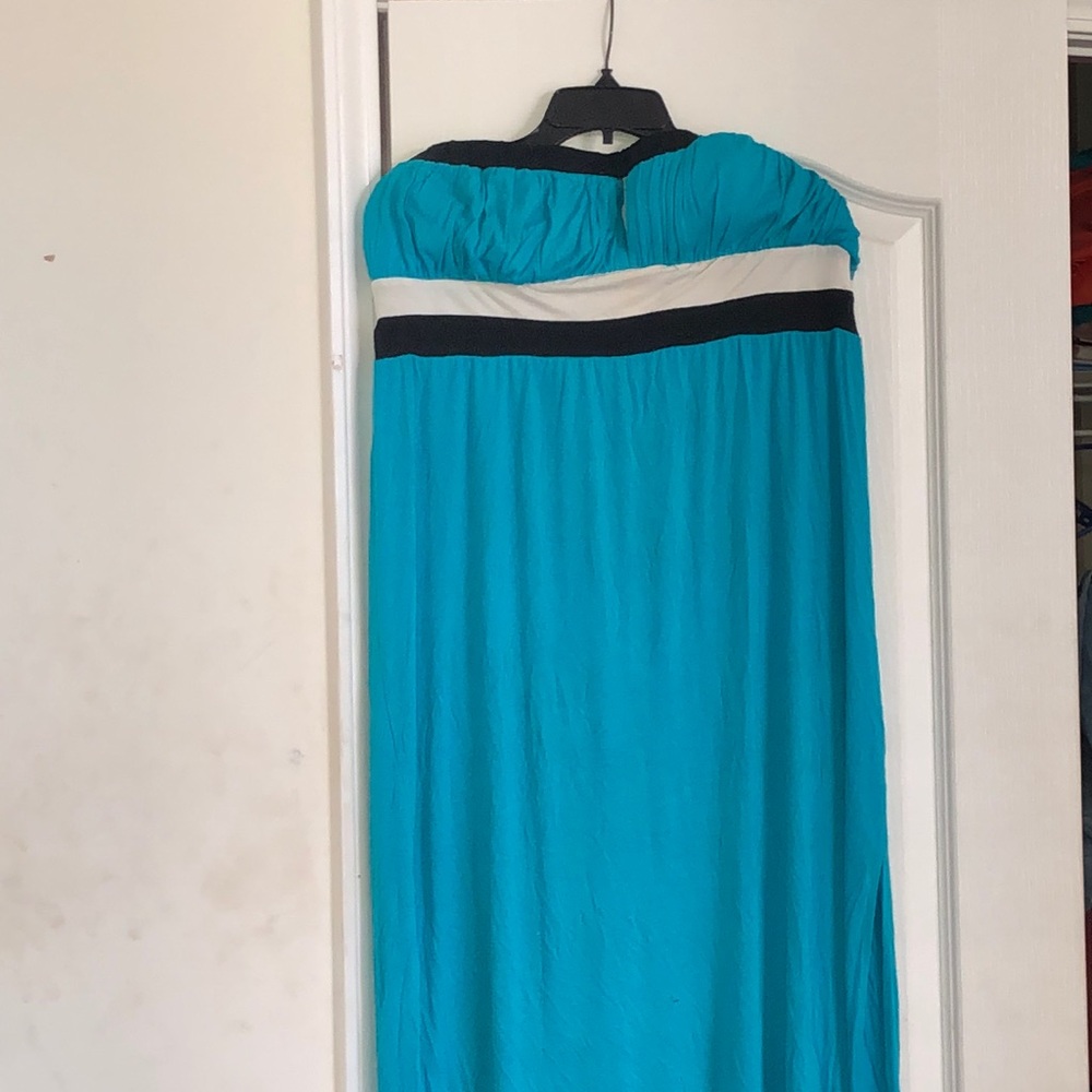 Sleeveless Maxi Dress